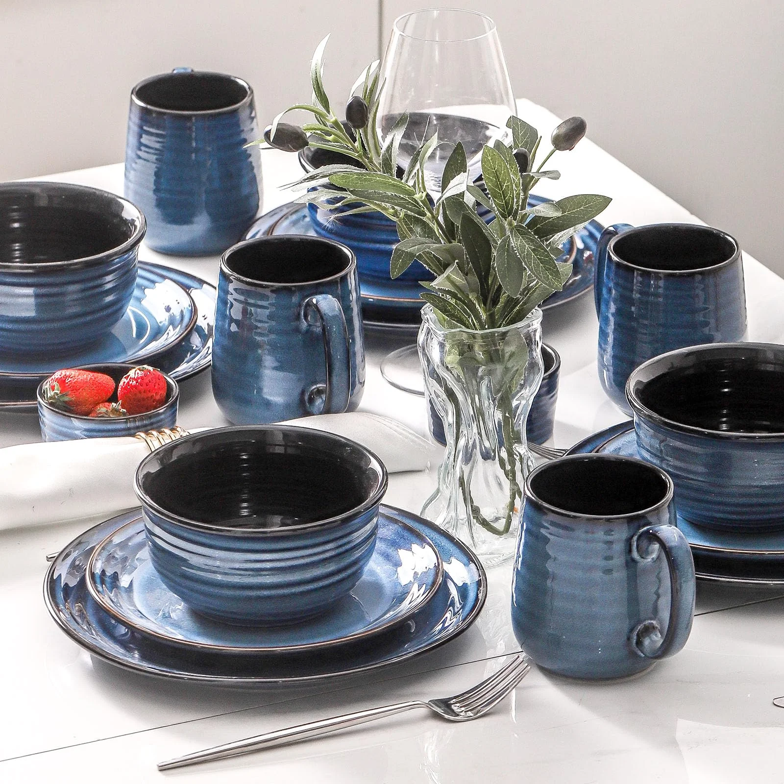 HASENSE glazed stoneware on a table